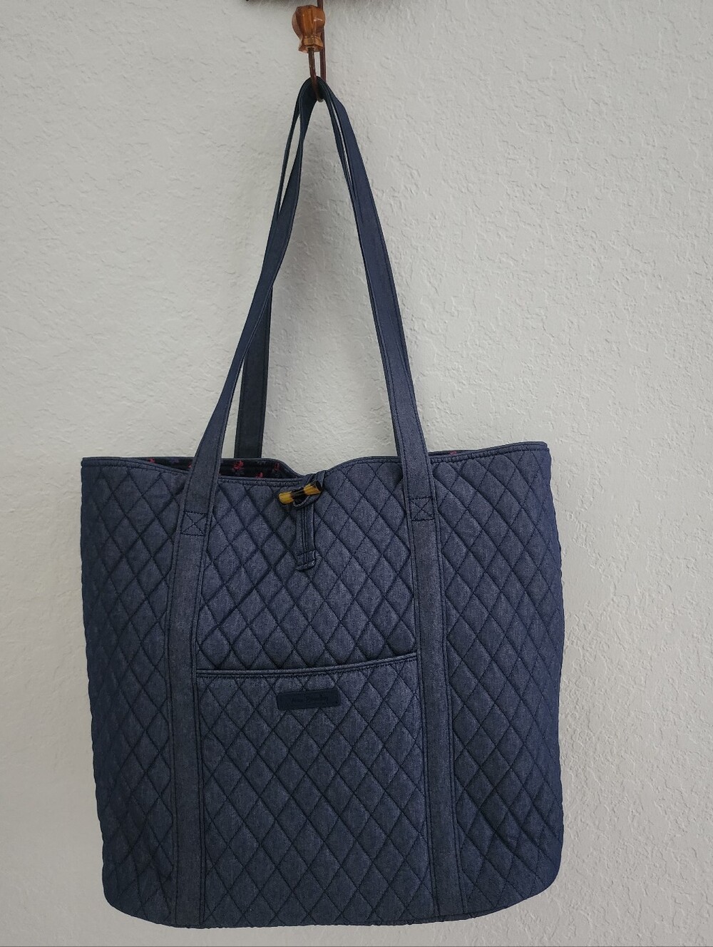 VERA BRADLEY | Quilted Bag